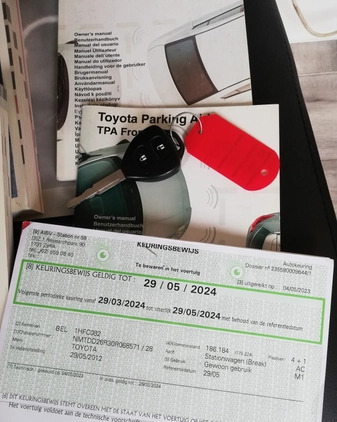 Toyota Verso cena 35900 przebieg: 187000, rok produkcji 2012 z Piastów małe 277